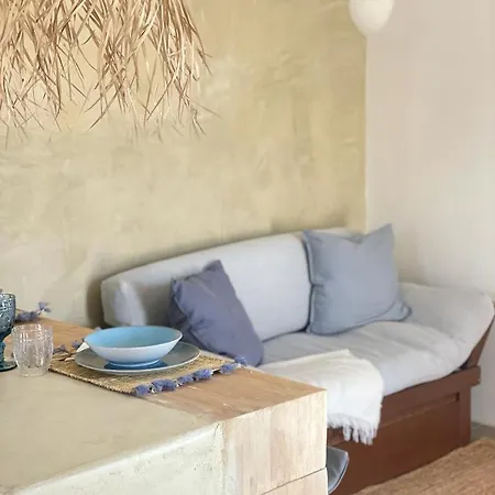 Holiday home Dammuso Elisir Rosa - Jacuzzi E Giardino Privati